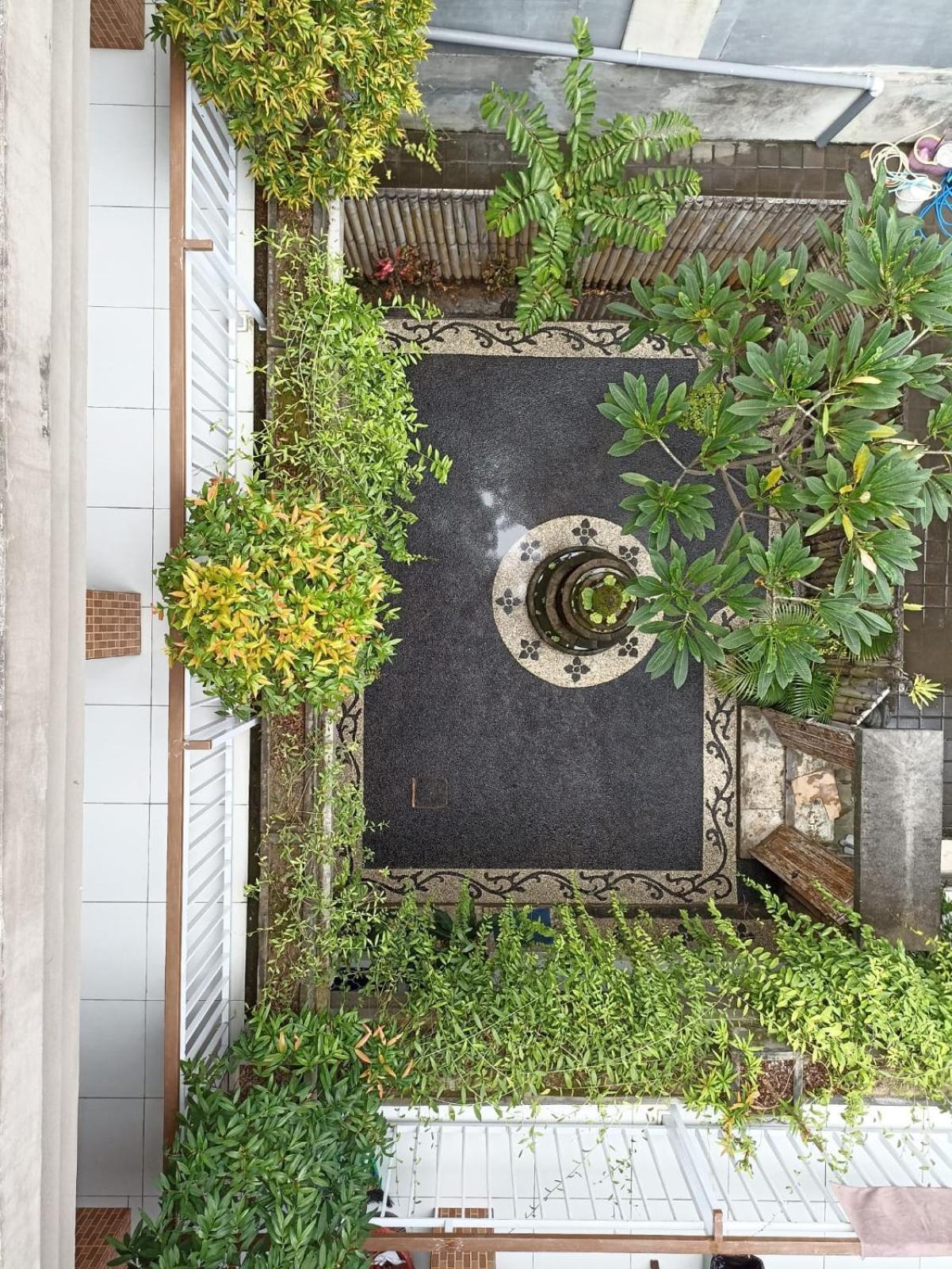 Genta House Hotel Kuta  Exterior photo
